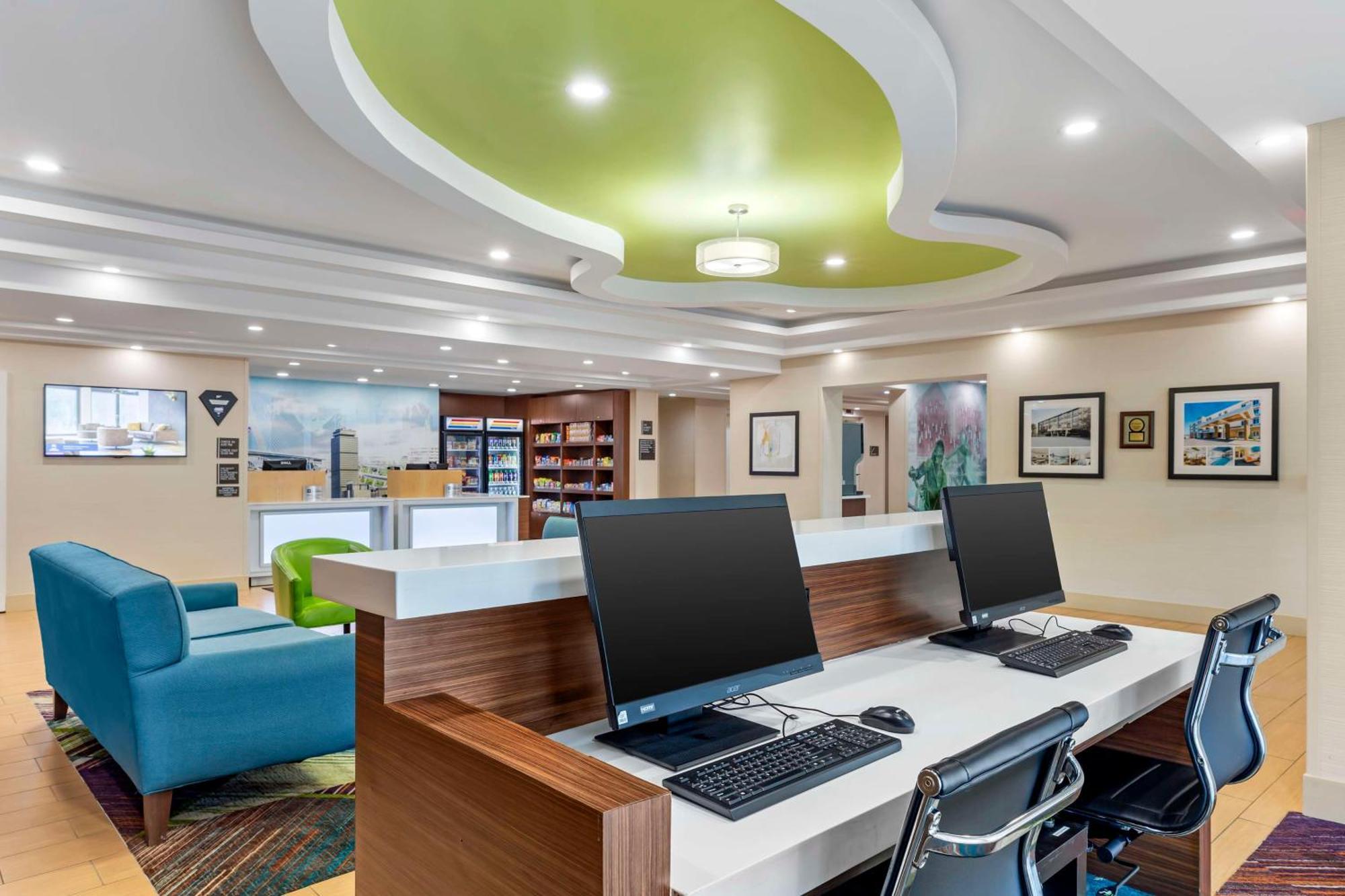 Best Western Plus North Shore Hotel Danvers Eksteriør billede